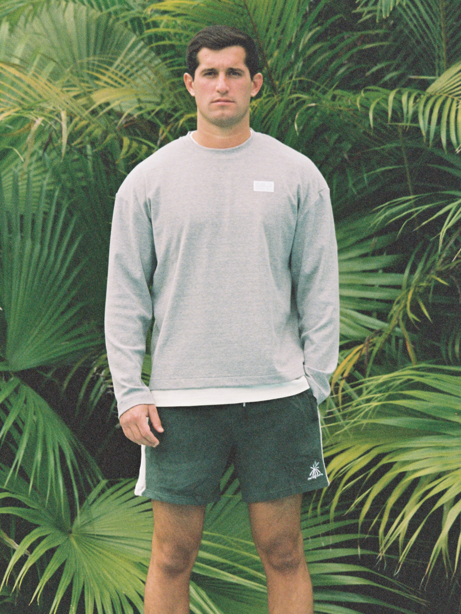 Pebble Gray Crewneck – Soft Cotton, Classic Gray Sweatshirt
